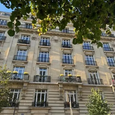Un Studio Cosy Au Coeur De Paris 17 Batignolles , Monceau Exterior photo